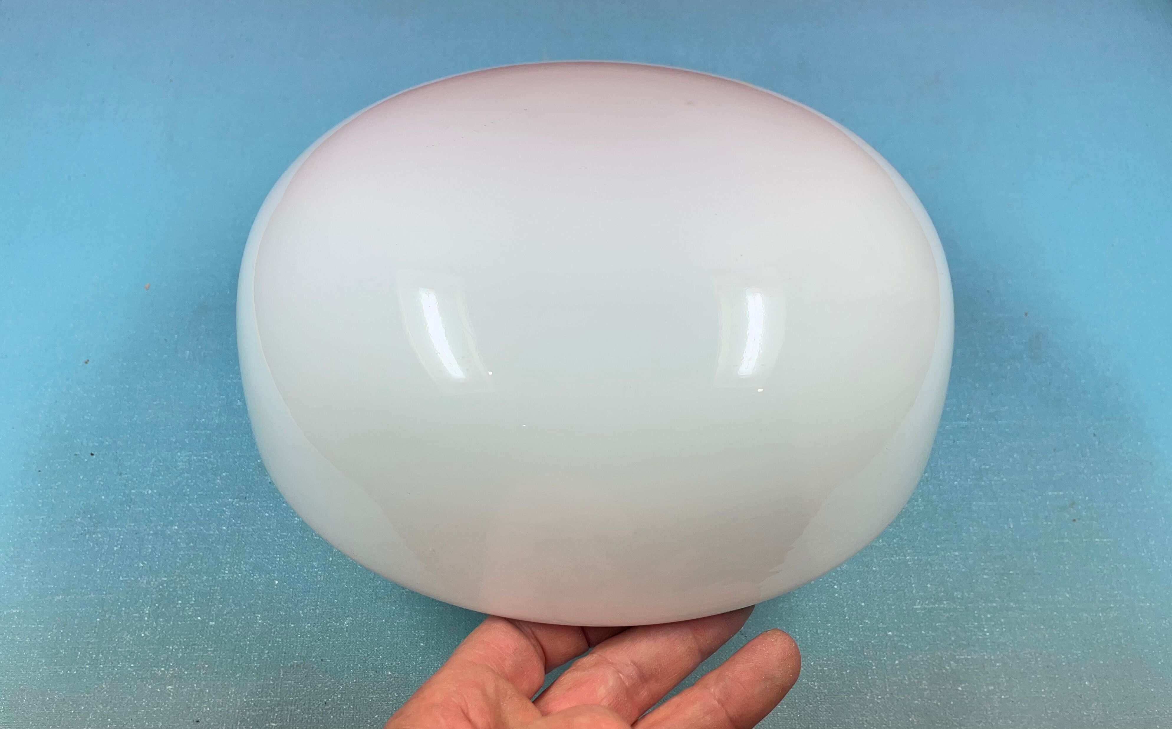 Old globe ceiling lamp 24 cm diameter h 9 cm