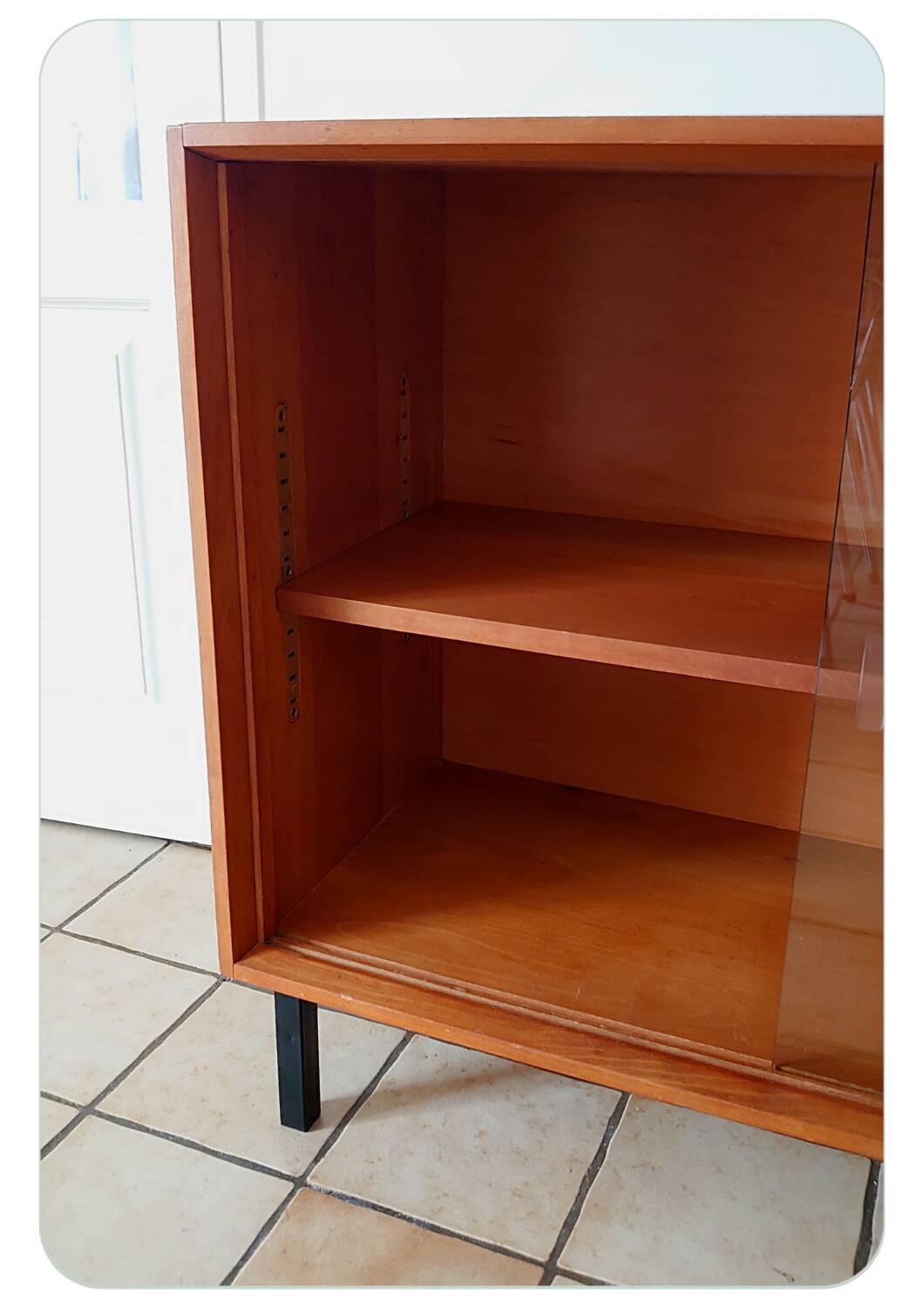 Vitrine du milieu du siècle