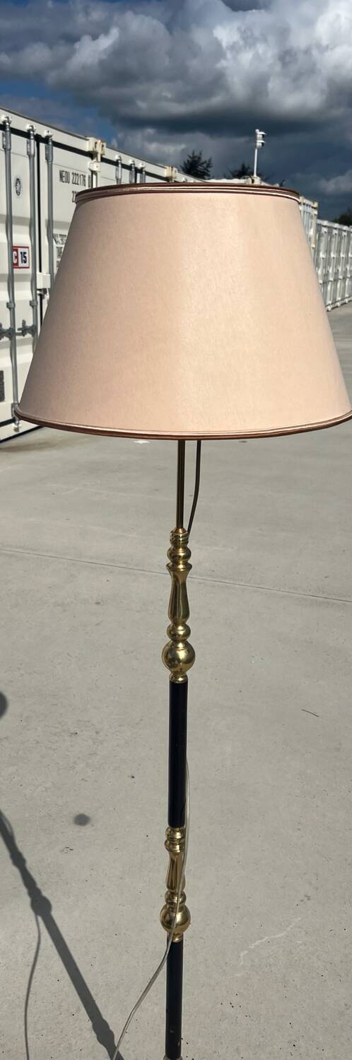Vintage MS Belysning lamp in turned brass