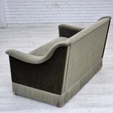 Canapé 2 places danois des années 1970, velours vert, bois de hêtre.