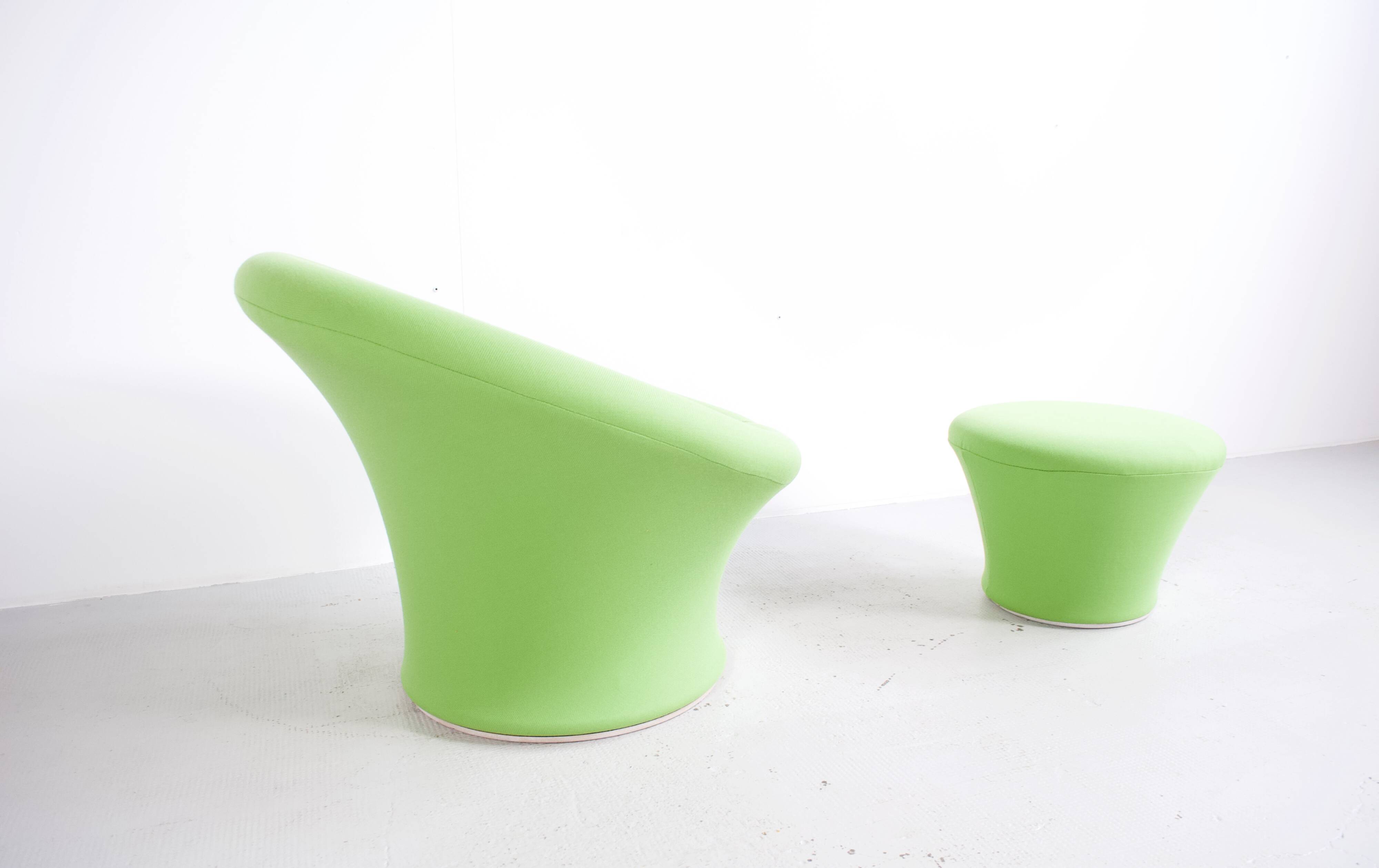 MUSHROOM ARMCHAIR AND FOOTREST F560 PIERRE PAULIN ARTIFORT PUBLISHER 1959 1ST EDITION