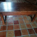 Table basse à tiroir en bois massif