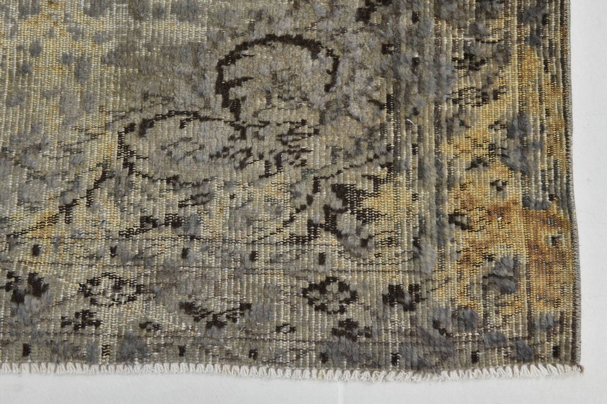 5x7 Persian Gray & Copper Oriental Style Persian Rug, 148x229Cm