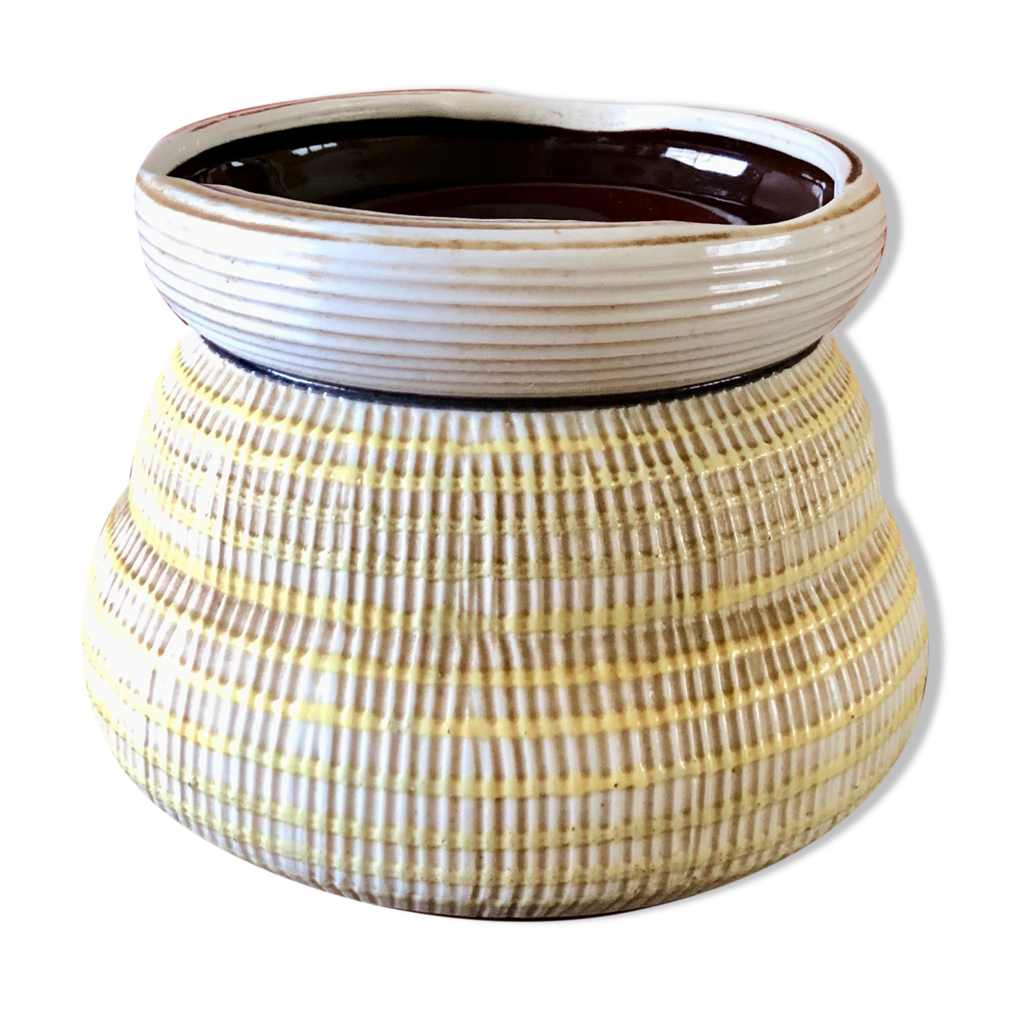 Covered ceramic sugar pot signed