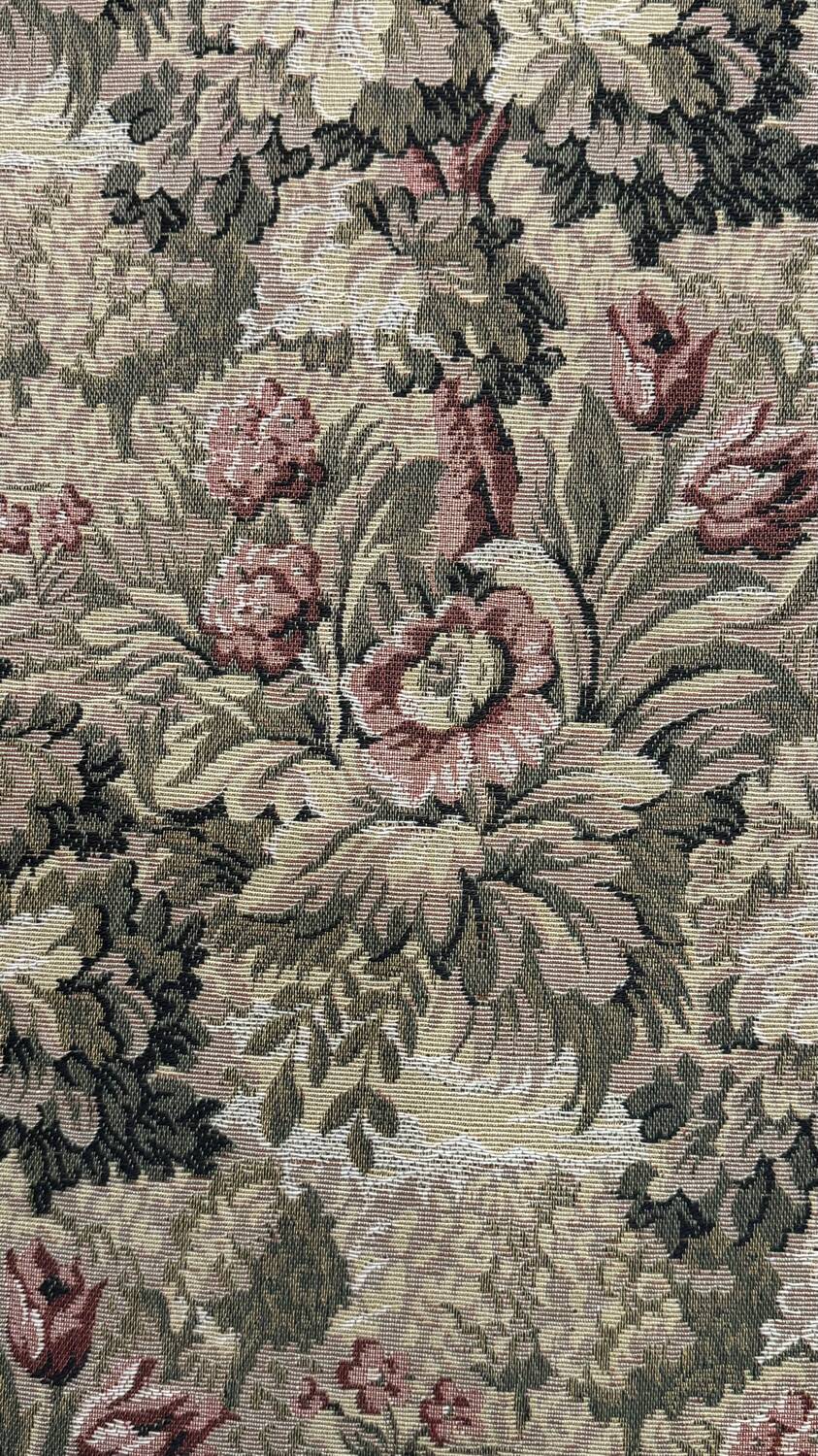 Set of 4 stylish LXIII vintage chairs