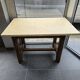 Petite table de ferme plateau granite