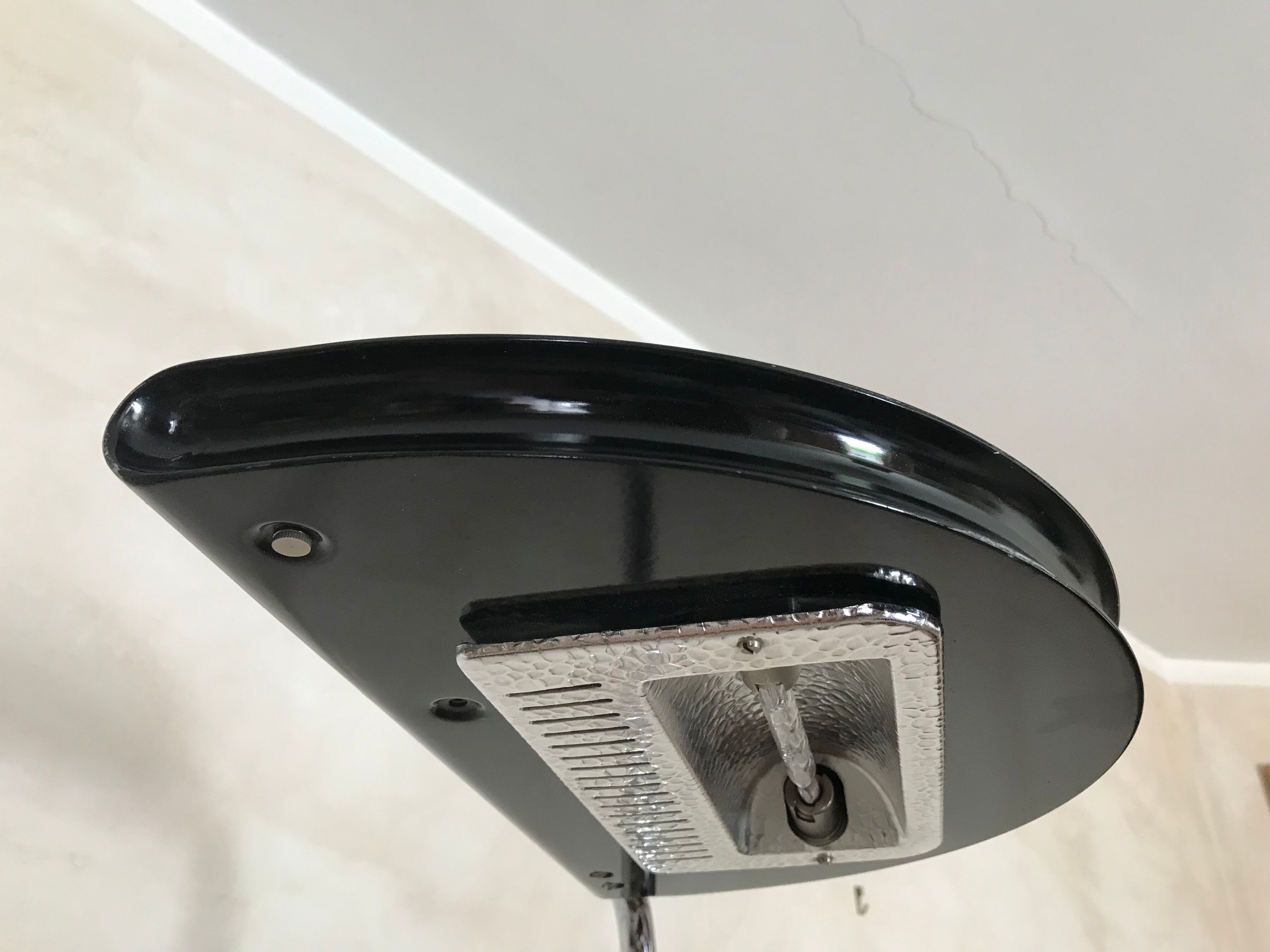 Mezzaluna floor lamp by Bruno Gecchelin