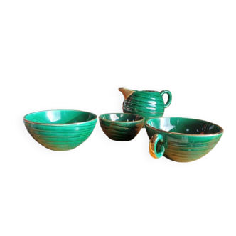 Small coffee service in St. Clement