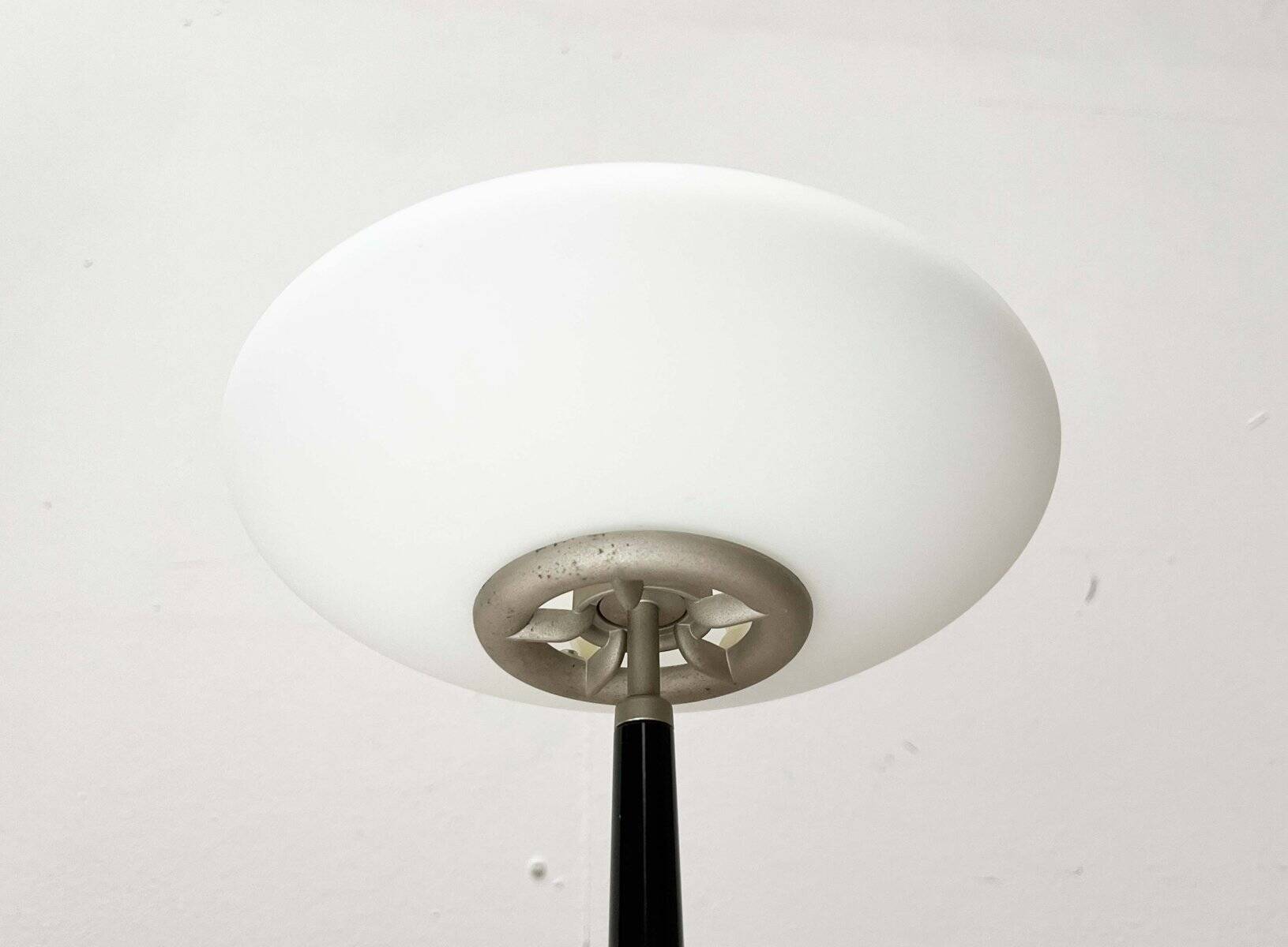 Pao T1 black table lamp, postmodern Italian model by Matteo Thun for Arteluce, 1990s.