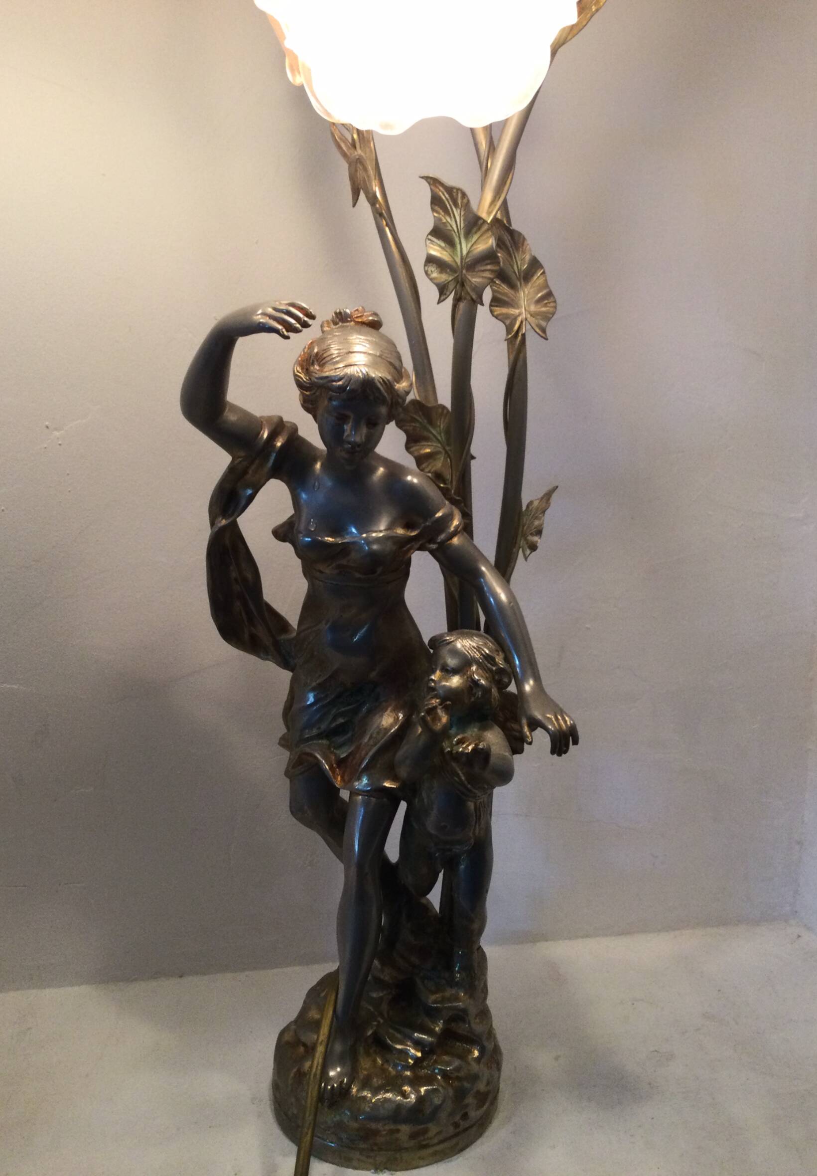 Art Deco lamp