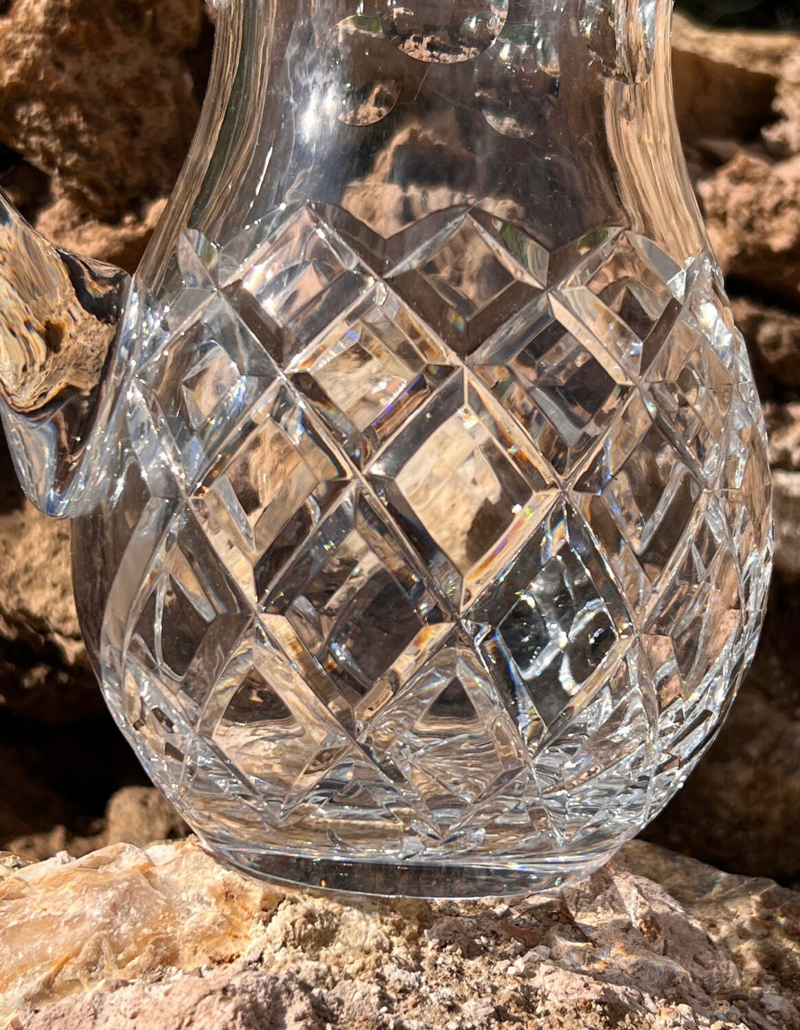 Crystal pitcher cut