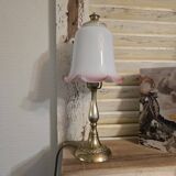 Small tulip-shaped table lamp in frosted glass, mushroom style.