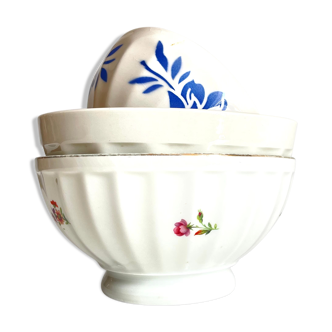 3 porcelain bowls of flowered limoges