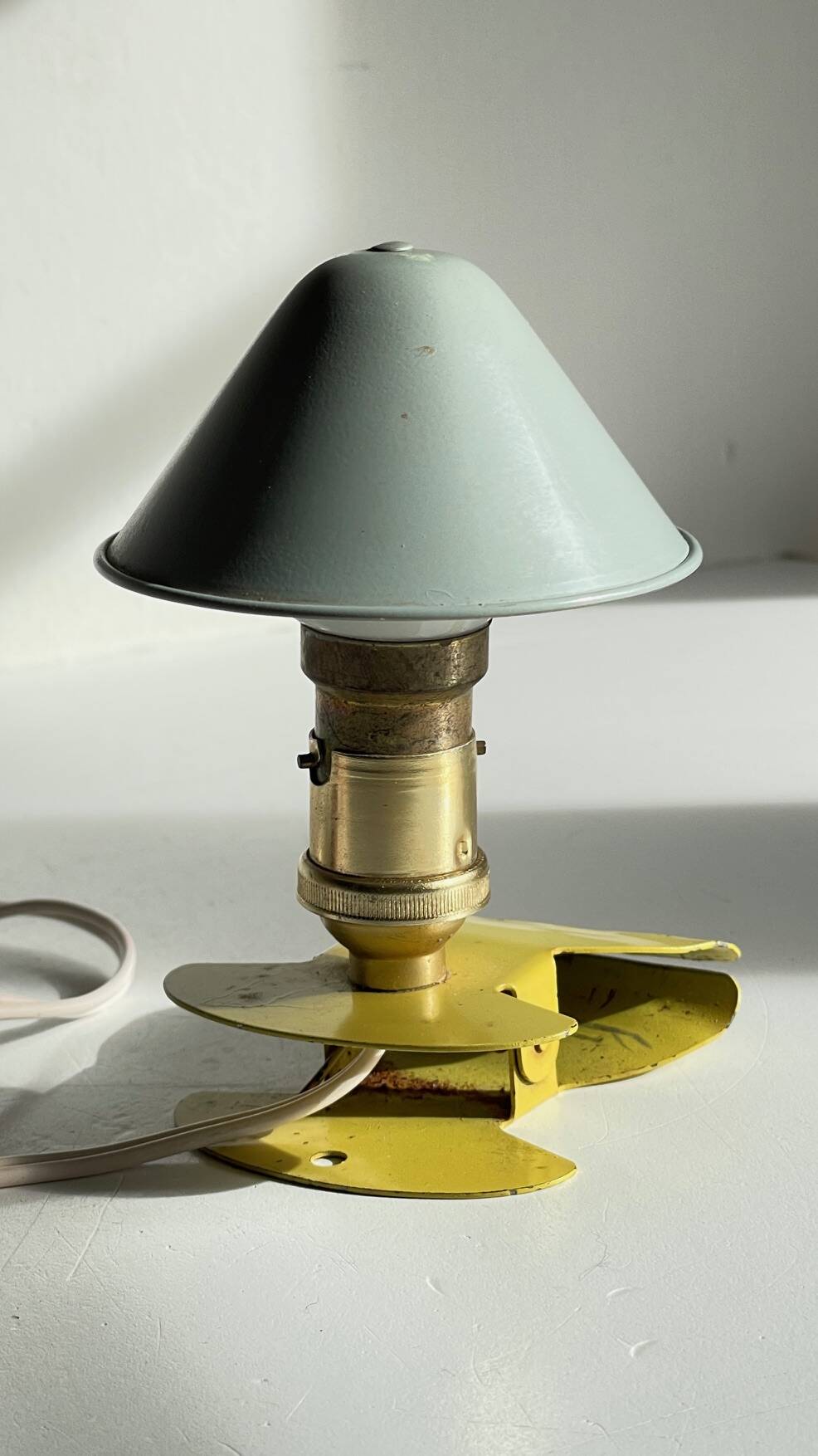 Vintage mushroom spotlight lamp