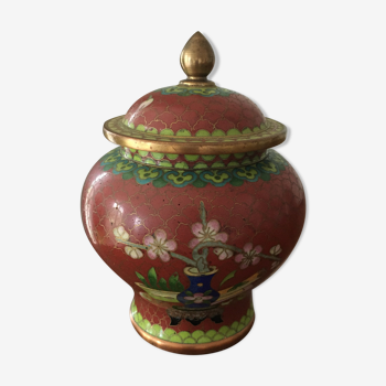 Pot en laiton émaillé décor inspiration chinoise