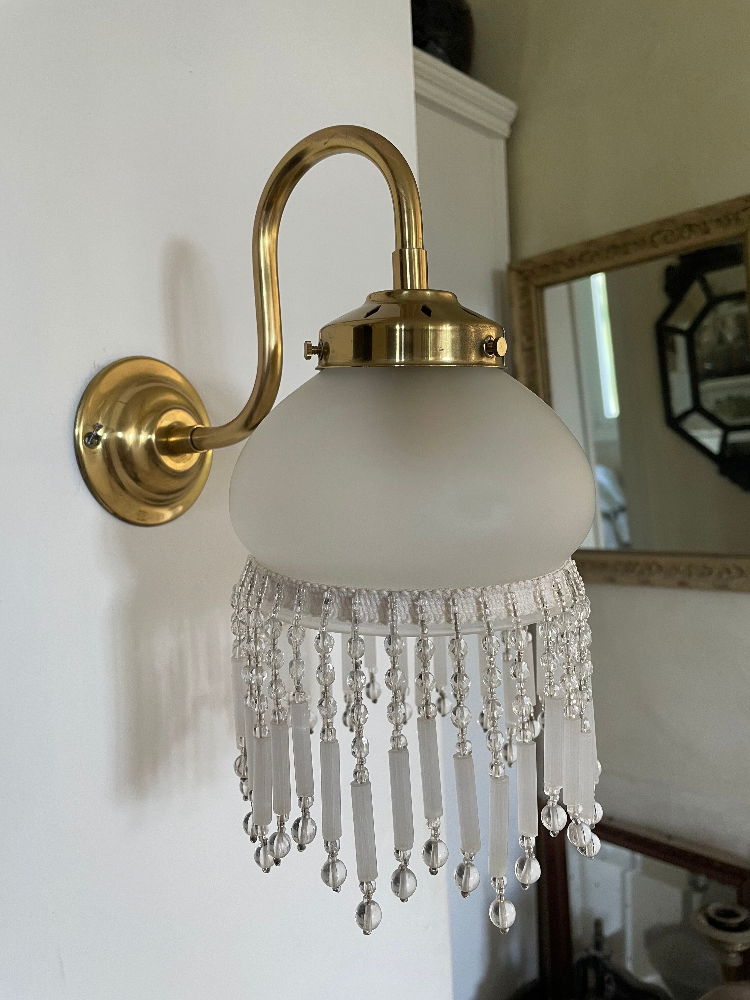 Vintage brass gooseneck wall lamp