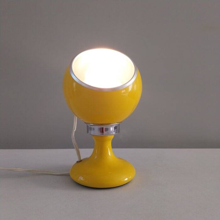 Vintage Italian design table lamp
