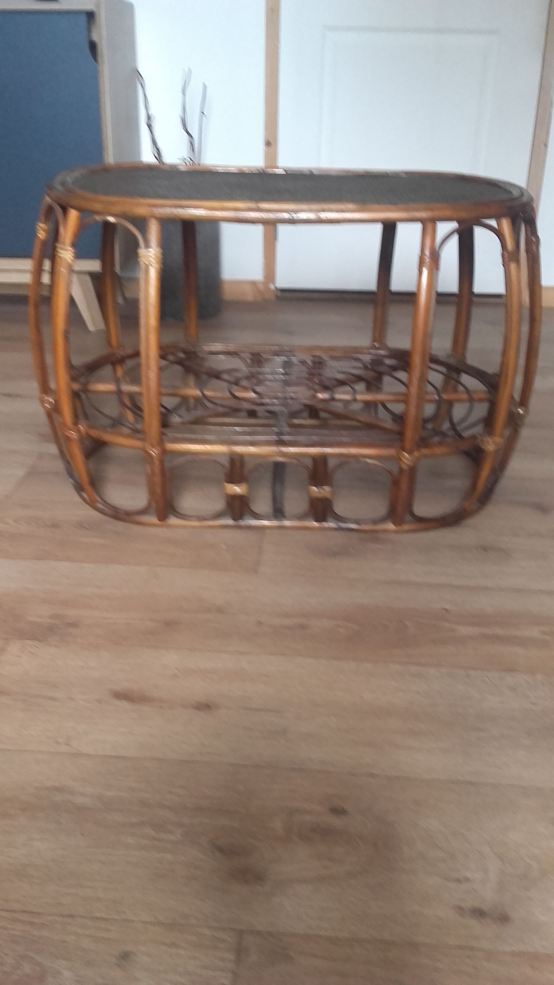 pretty rattan coffee table