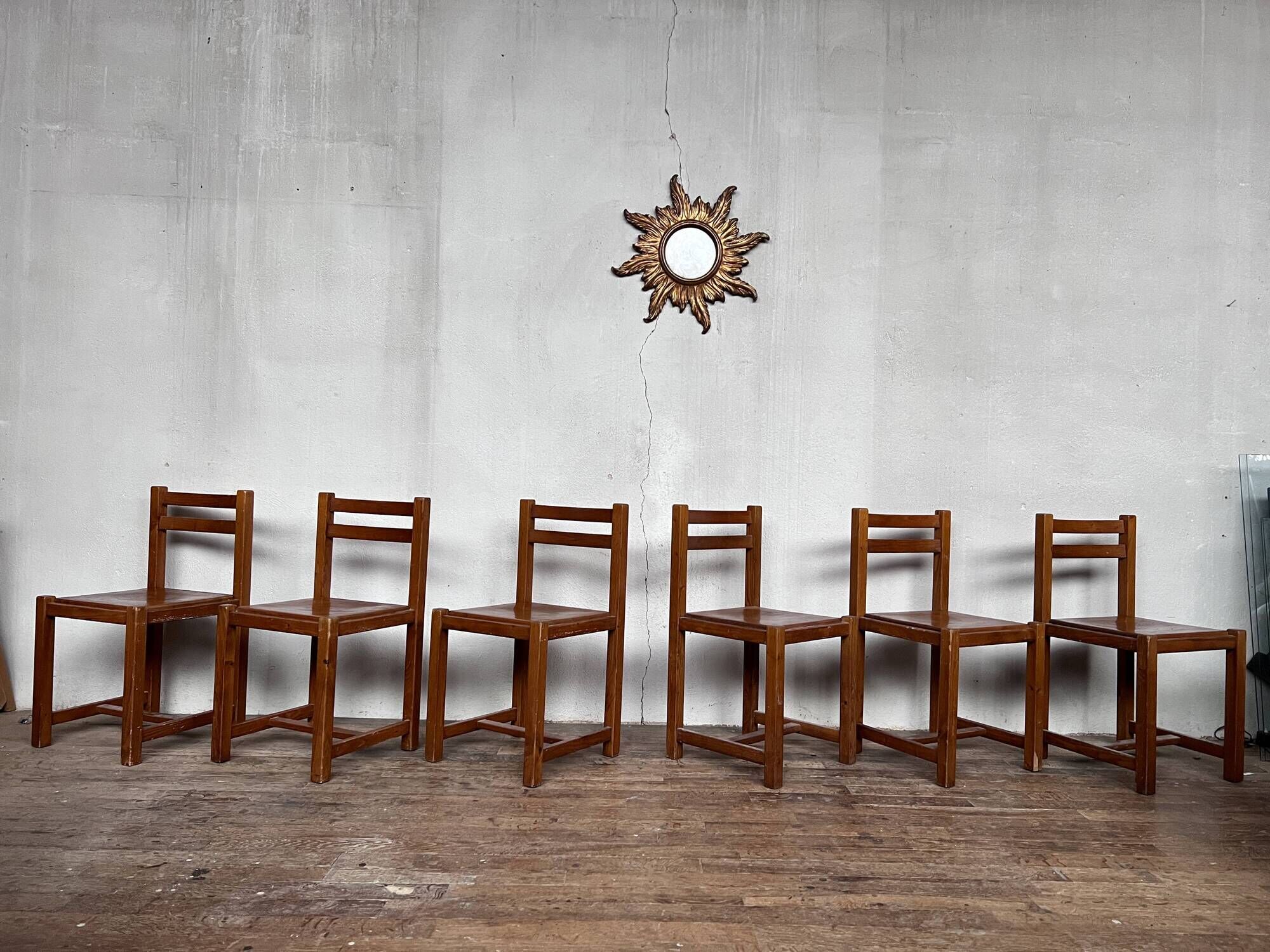 Series of 6 vintage wooden chairs 1960