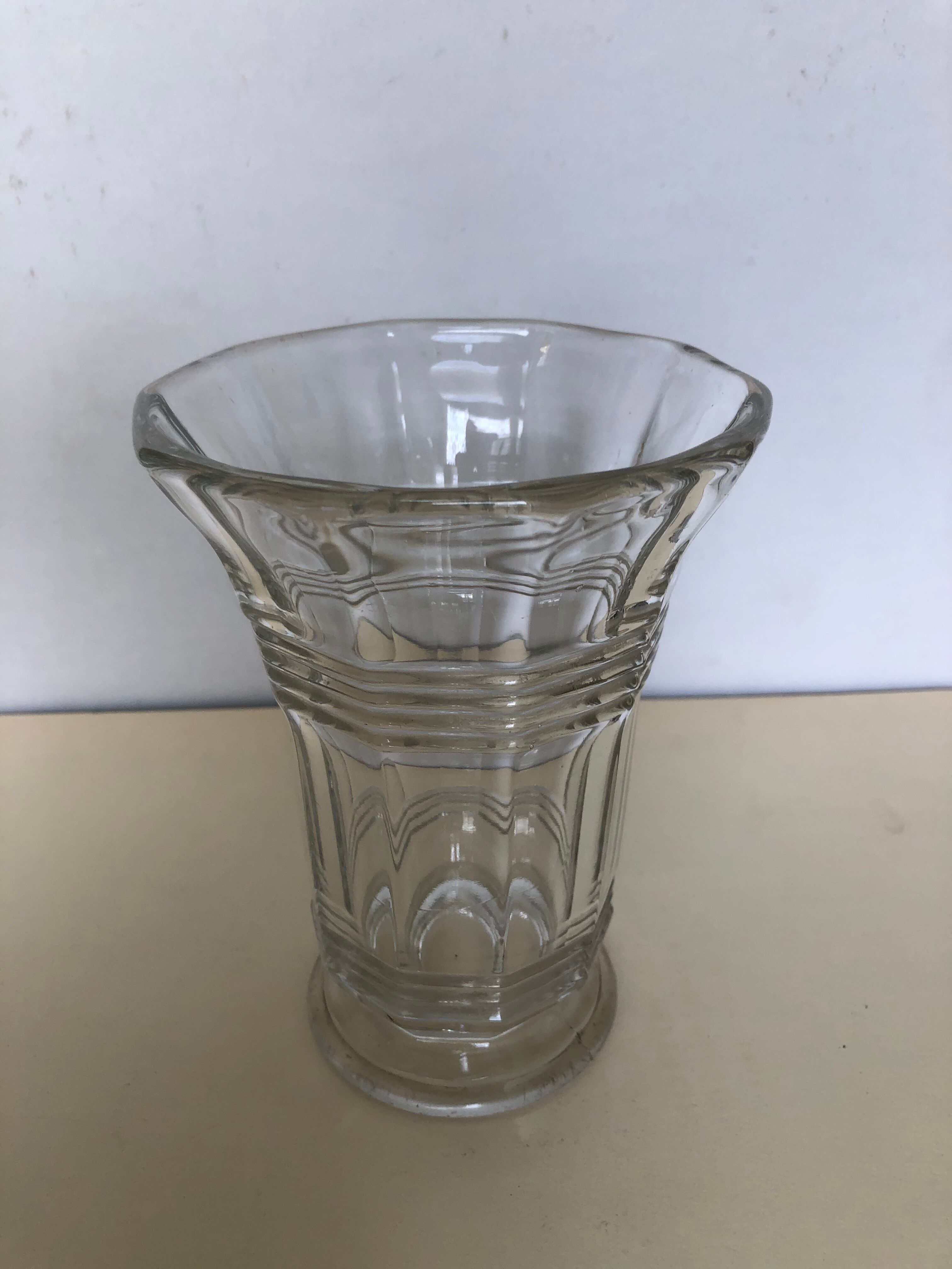 Glass vase