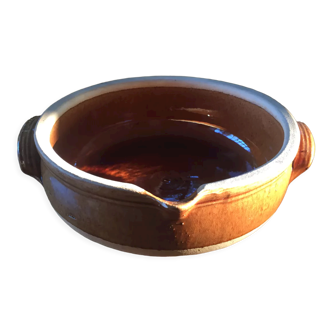 Terracotta pouring dish