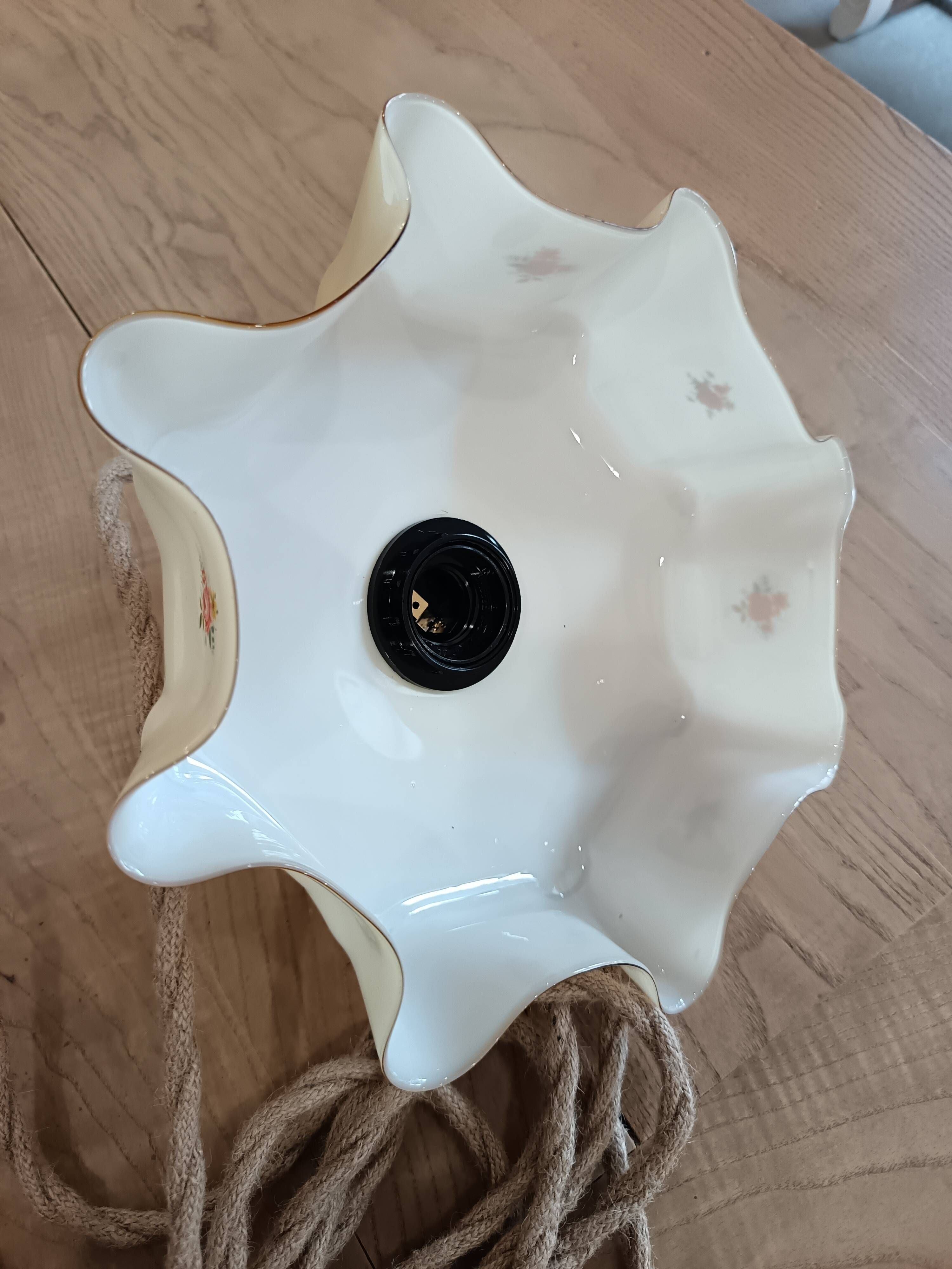 Vintage glass portable lamp