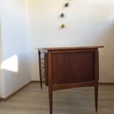 Desk with pencil feet from 1963