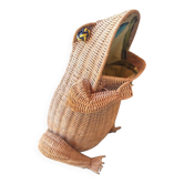 Large vintage 1970s frog magazine rack in rattan — Original fabric