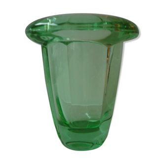 Vase en cristal vert des années 50