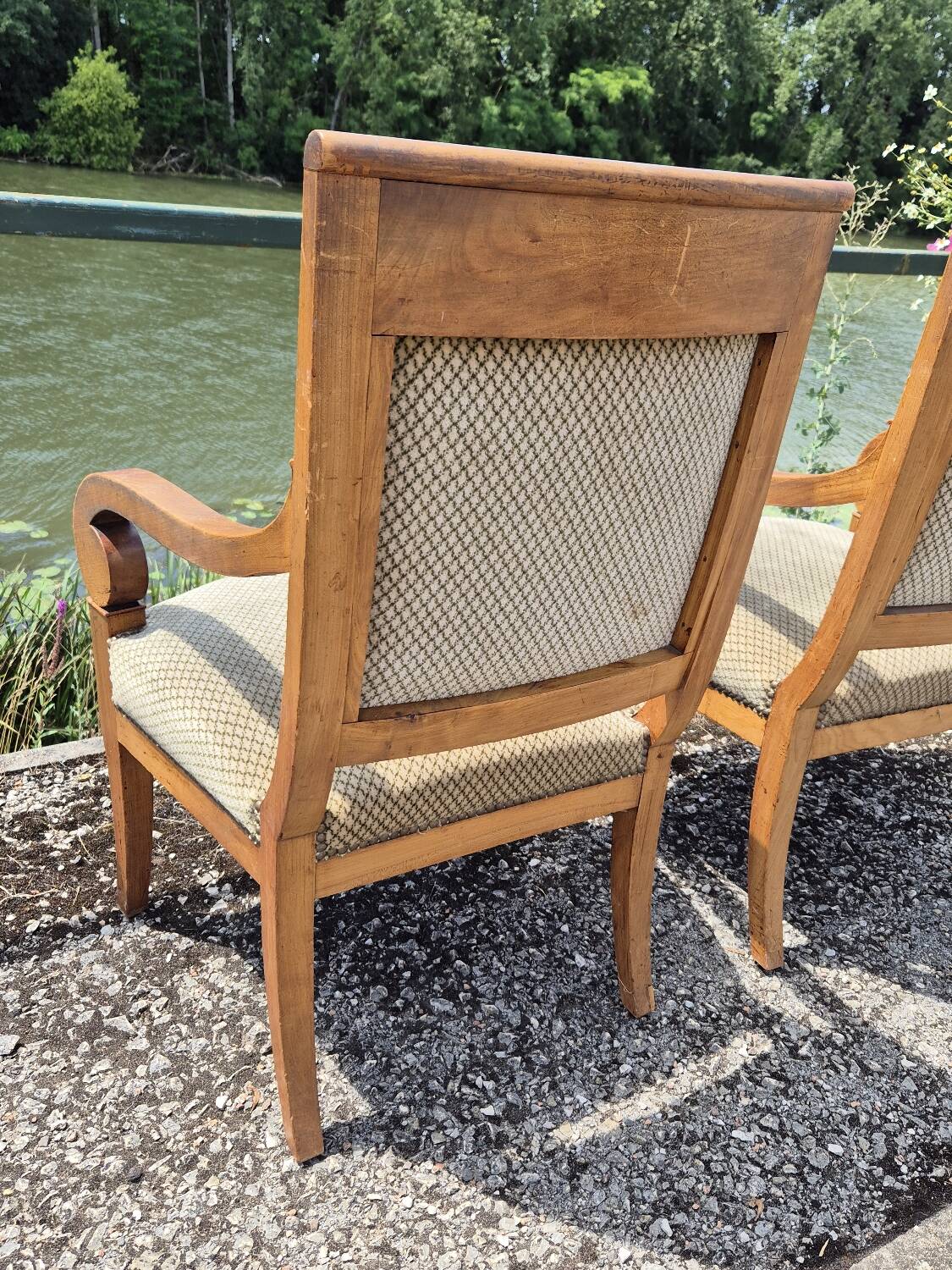 Paire de fauteuils à crosse Empire Restauration 1900s