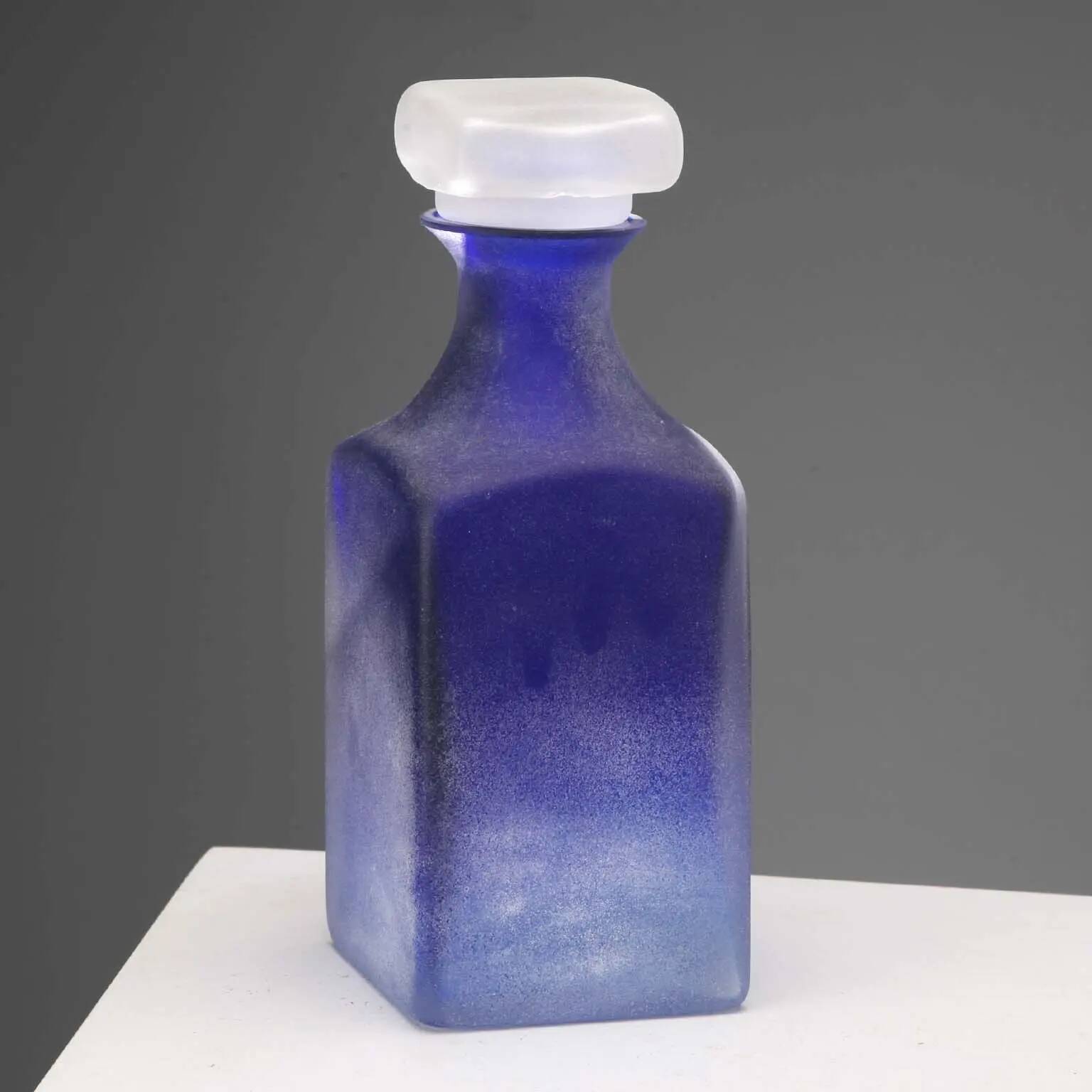 Bouteille vintage en verre, signature Gino Cenadese, Italie, années 1960