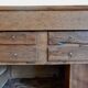 Buffet artisanal en bois massif