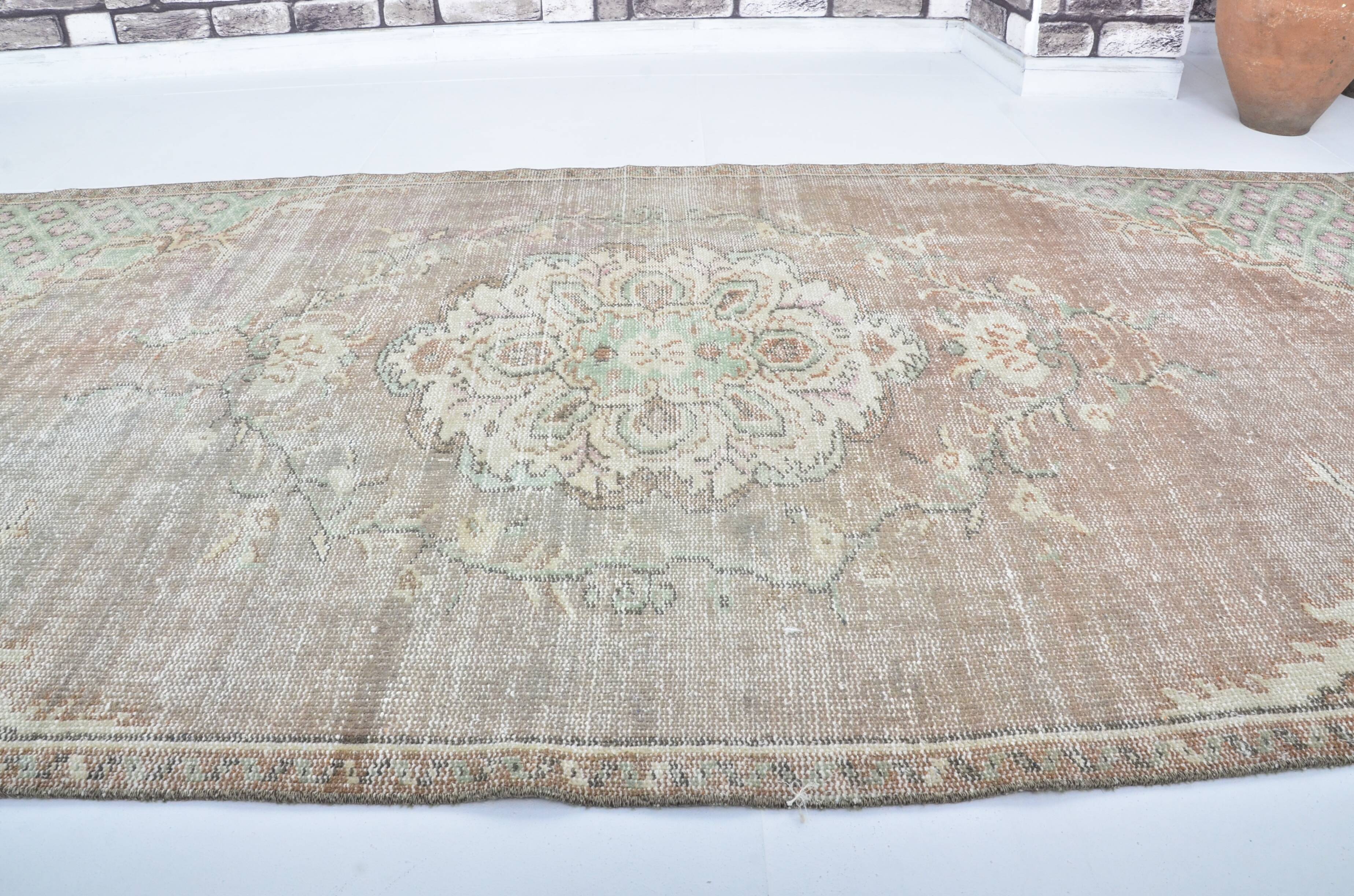 Ethnic Vintage wool Oushak Rug sku 3312
