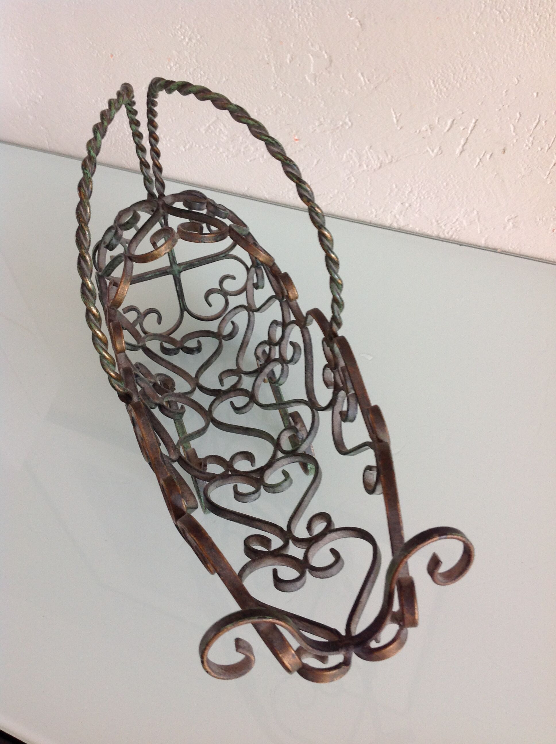 Porte bouteille  de table en ferronerie style art déco