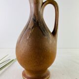 Soliflore vase in ancient sandstone brown and black ewer shape signed Denbac