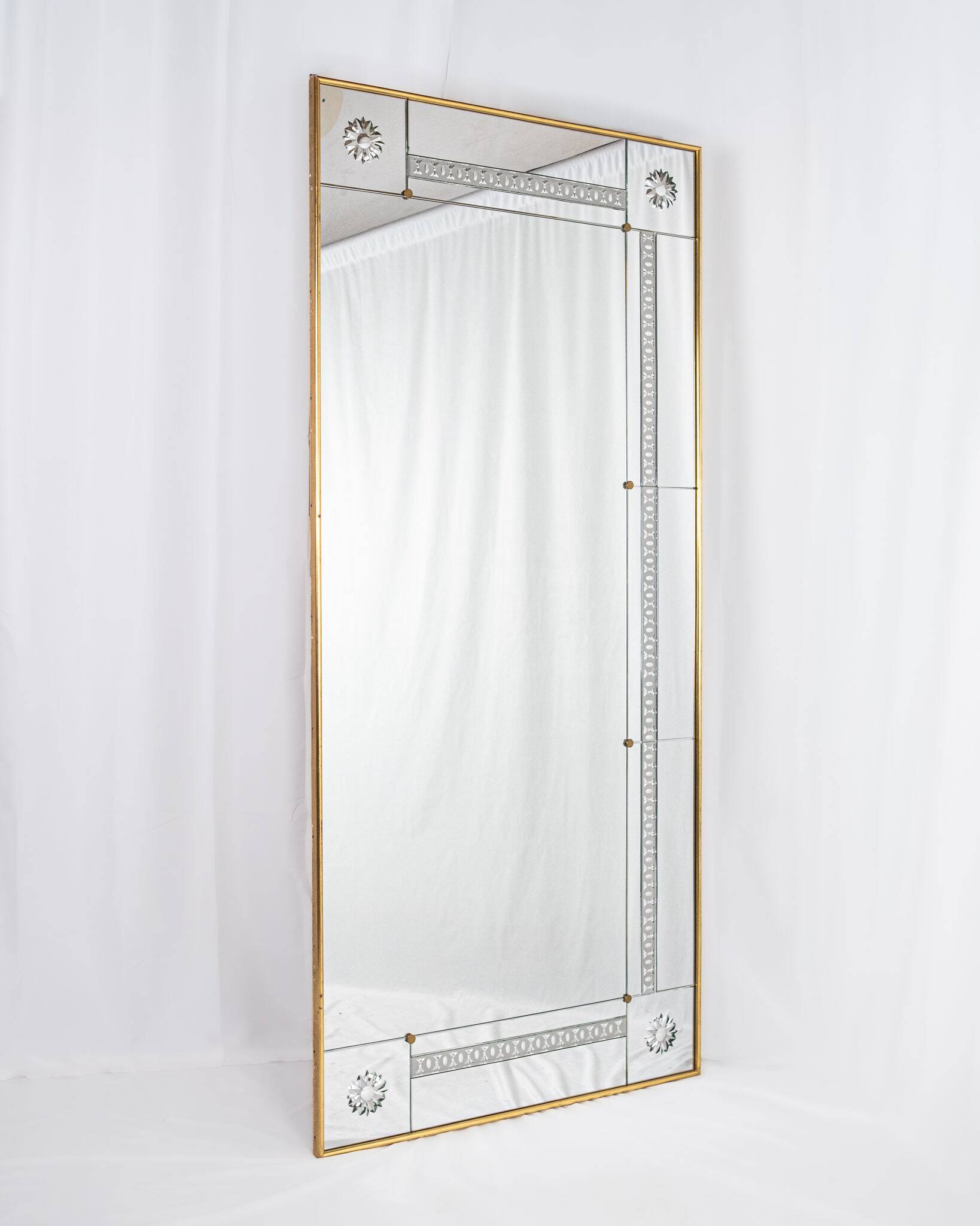 Large brasserie-style mirror with engraved mirrors, France, 1950s