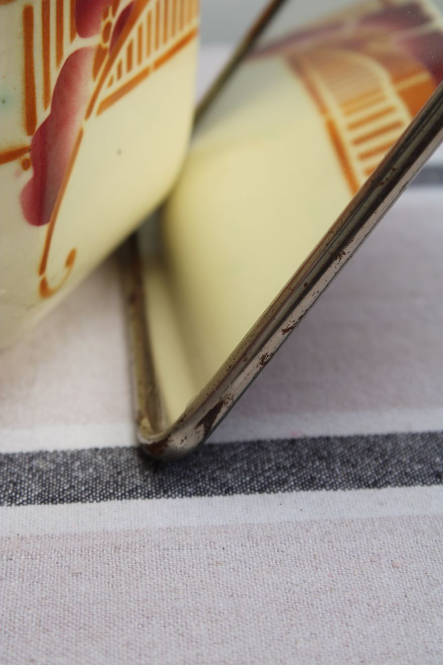 Barber mirror