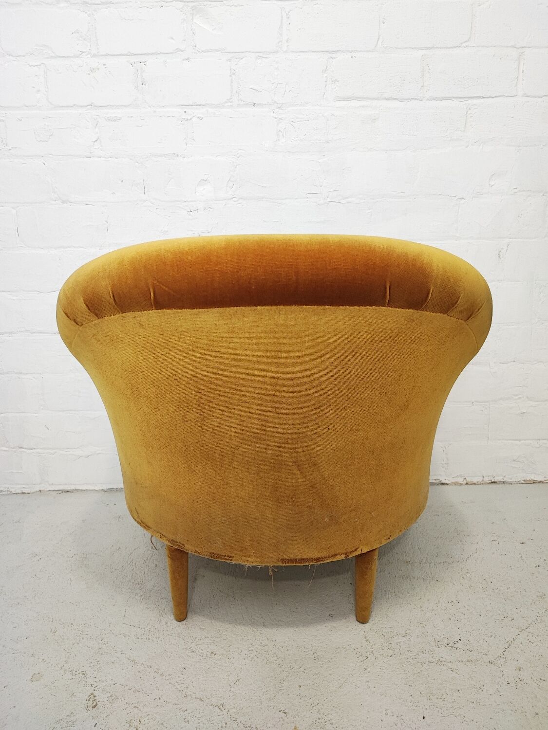 Mustard yellow toad armchair