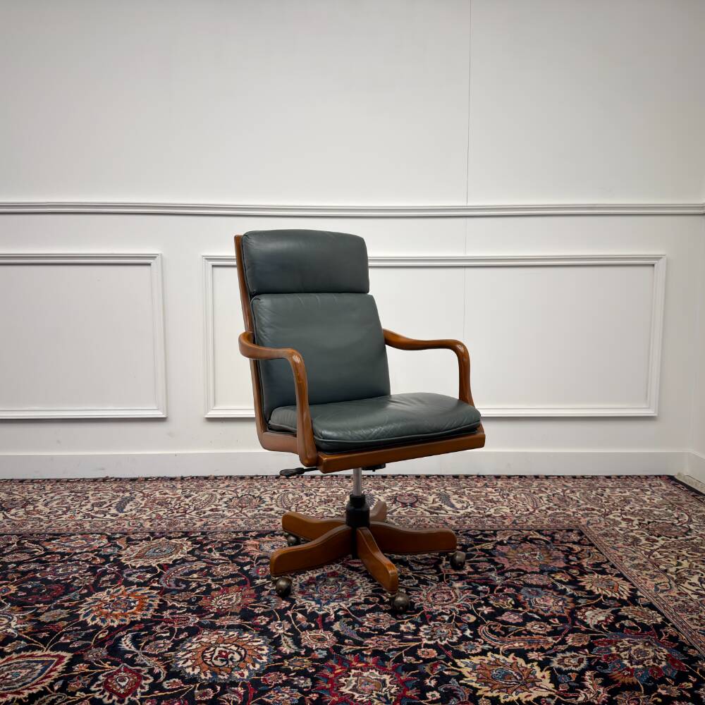 Classic English Heldense Exclusive Office Chair