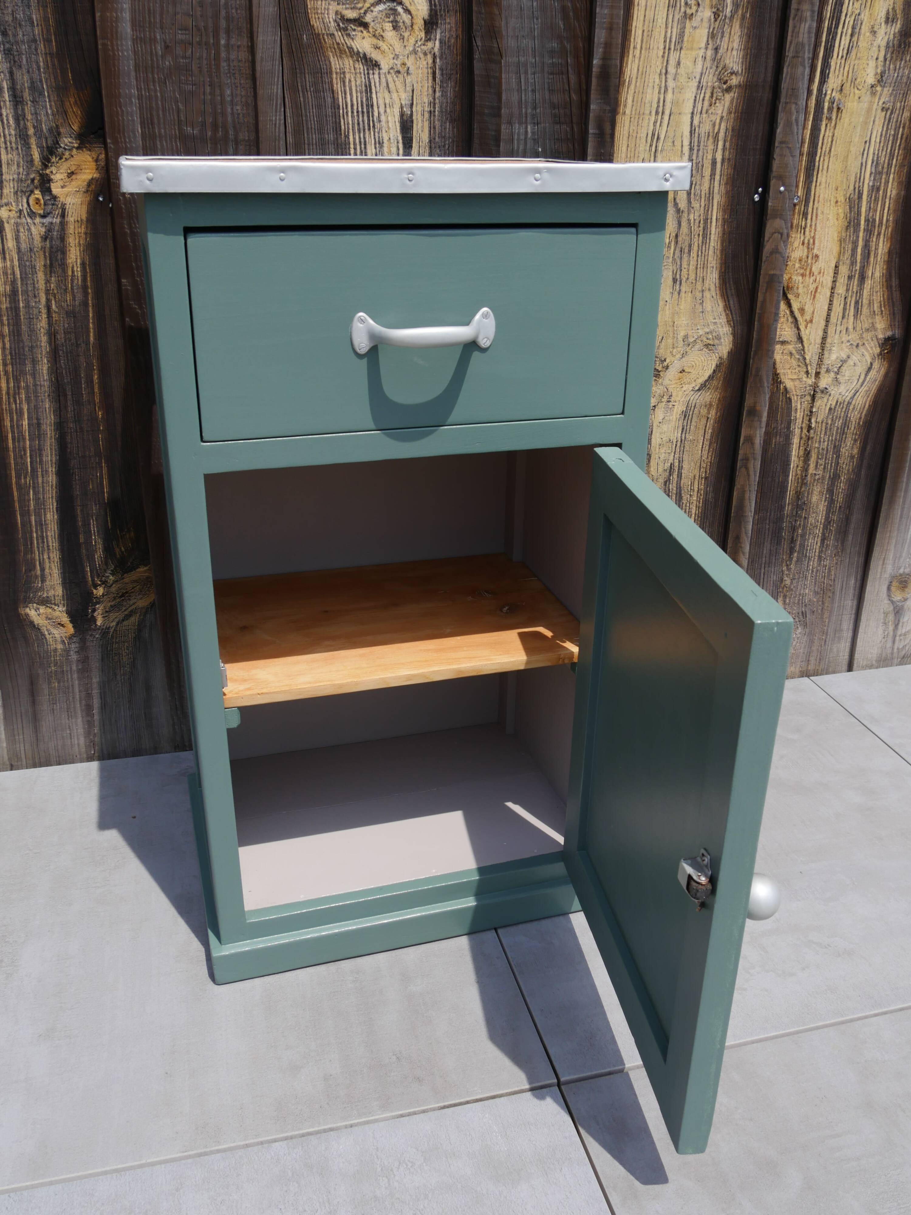 Side table, jam cupboard, Parisian green