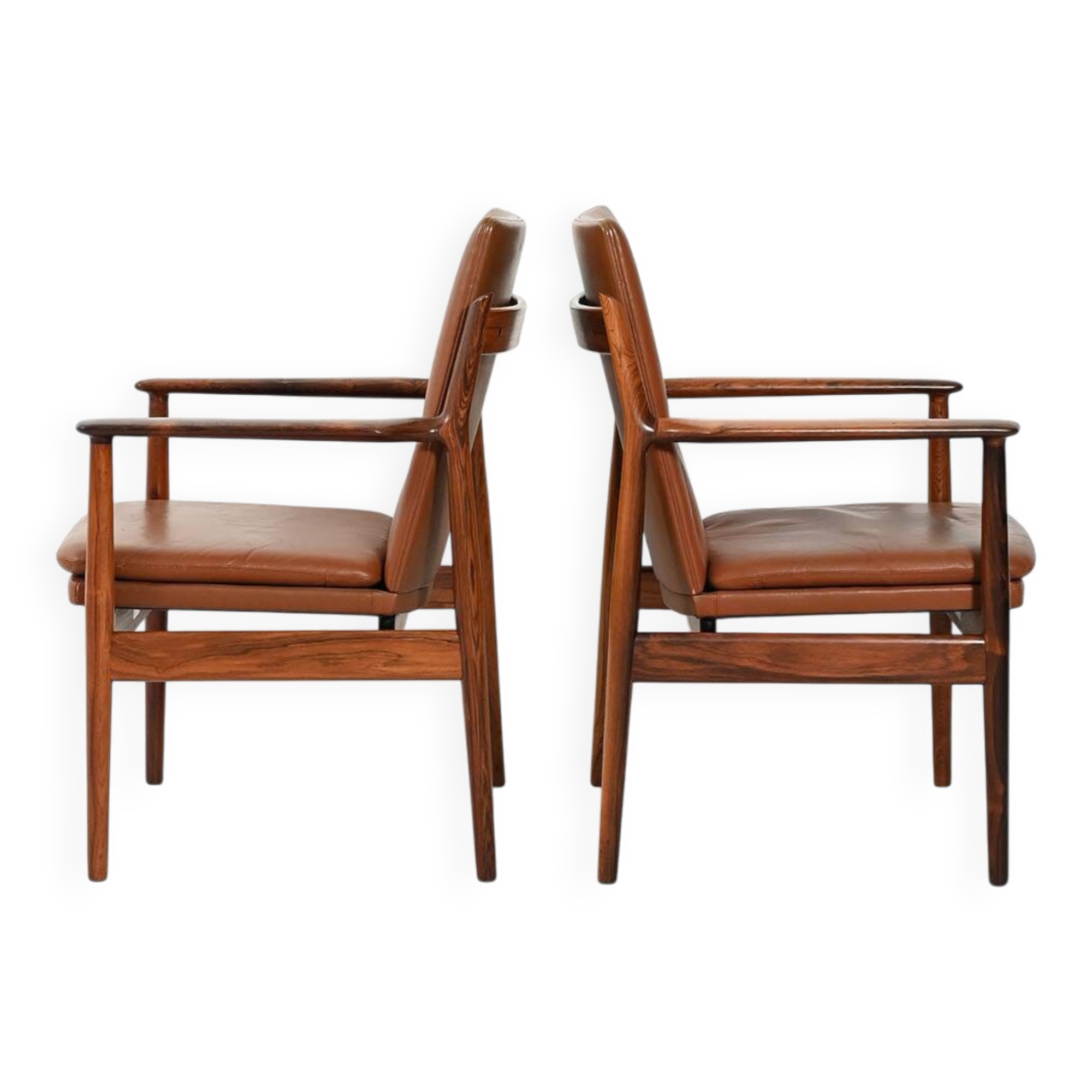 Pair of "Ark" armchairs by Arne Vodder