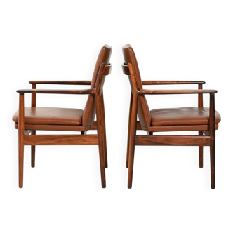 Pair of "Ark" armchairs by Arne Vodder