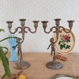 Paire de chandeliers trois branches anges chérubins en régule  - vintage