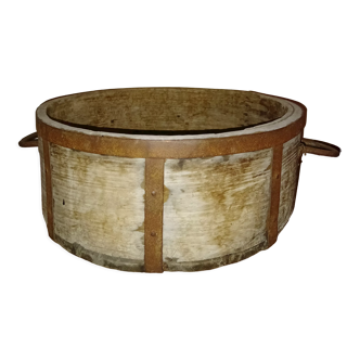 Old planter