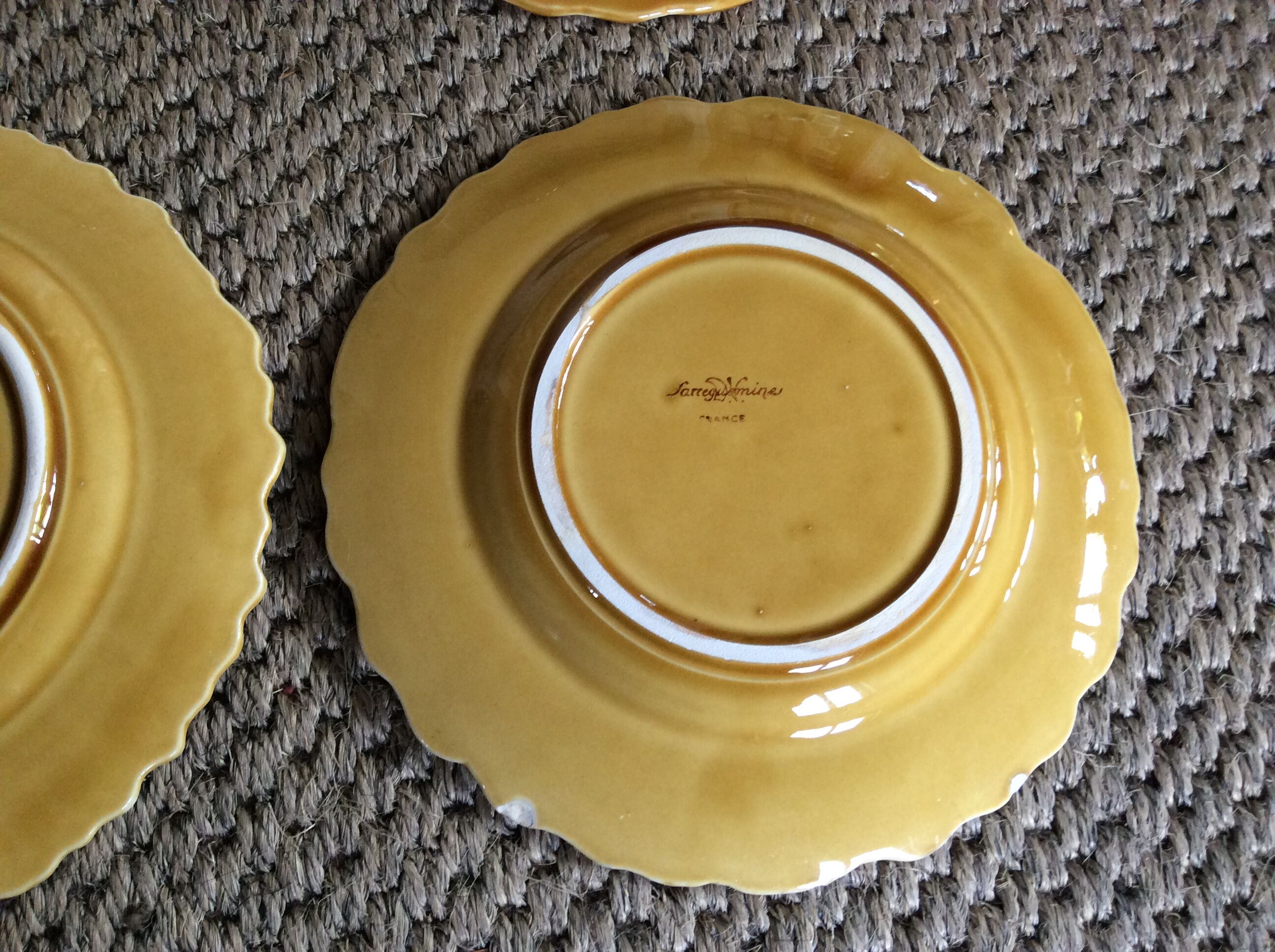 Series of 7 dessert plates