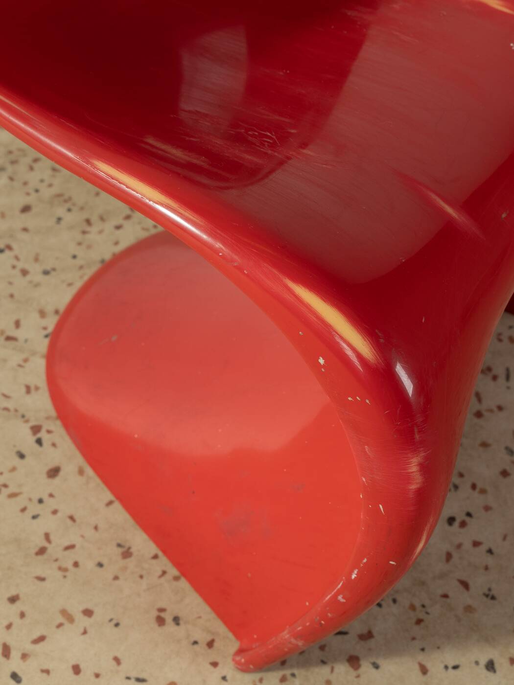 Chaise Panton, collection Vitra / Herman Miller