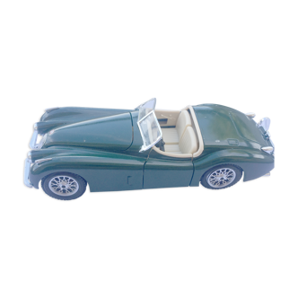 Voiture miniature Jaguar XK 120 Burago