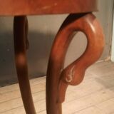 Side table with a swan neck.