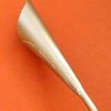 Cornet sculpture (large model) Twisted foot Gold-colored metal