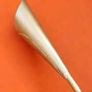 Cornet sculpture (large model) Twisted foot Gold-colored metal